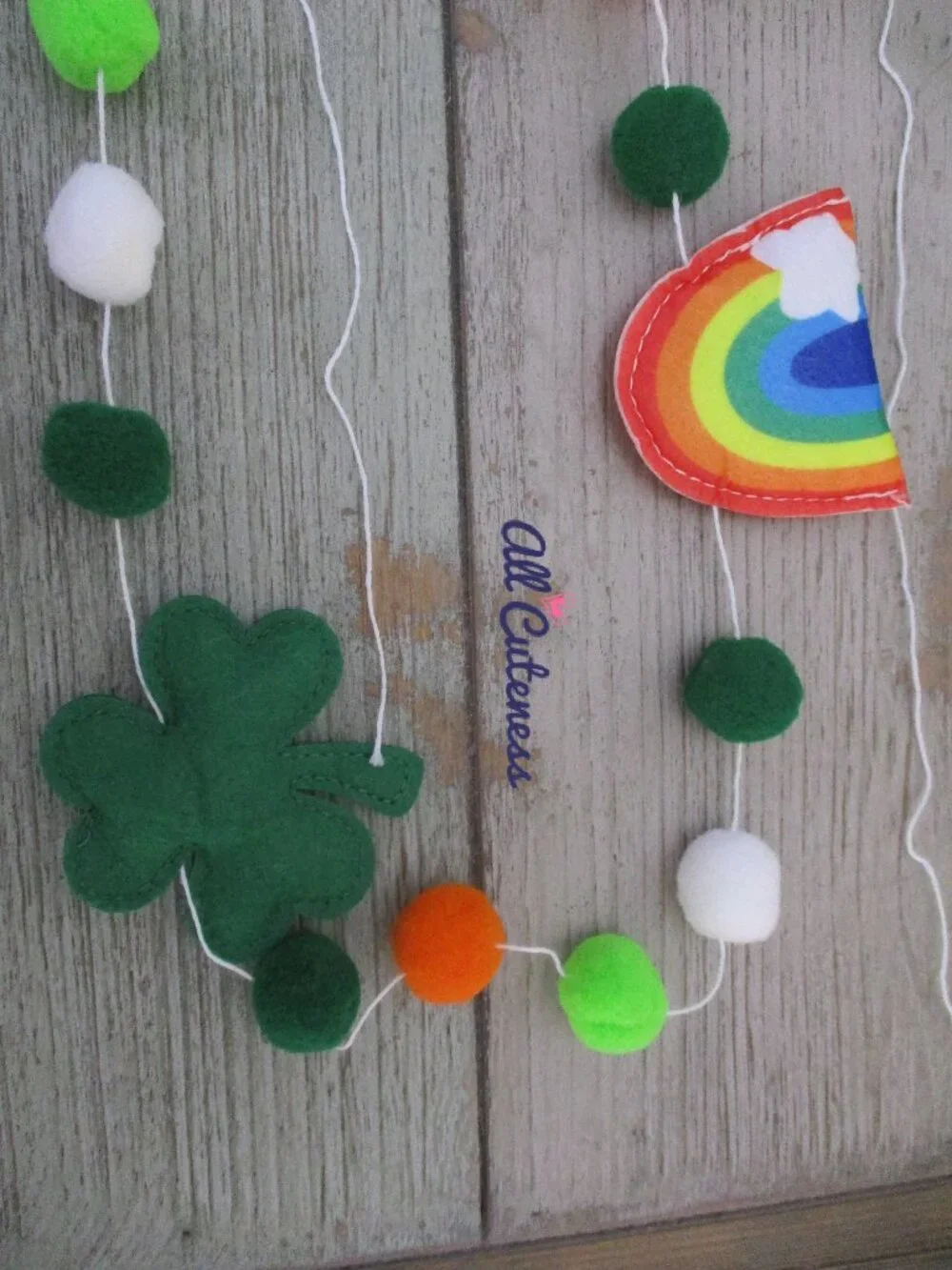 (NWOT) St. Patrick's Day Garland Decoration